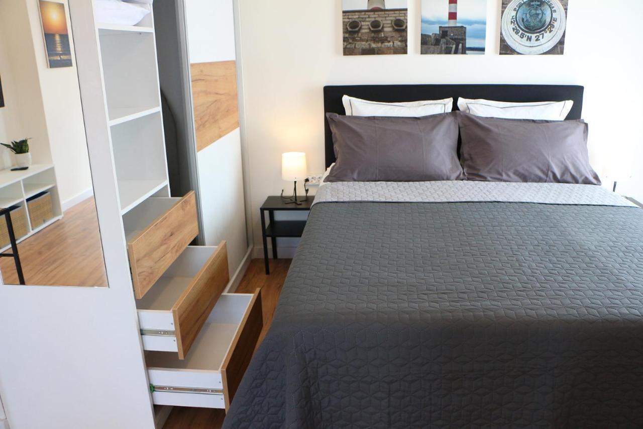 Shik & Chic In The Heart Of Burgas # 5Min From Beach # New מראה חיצוני תמונה