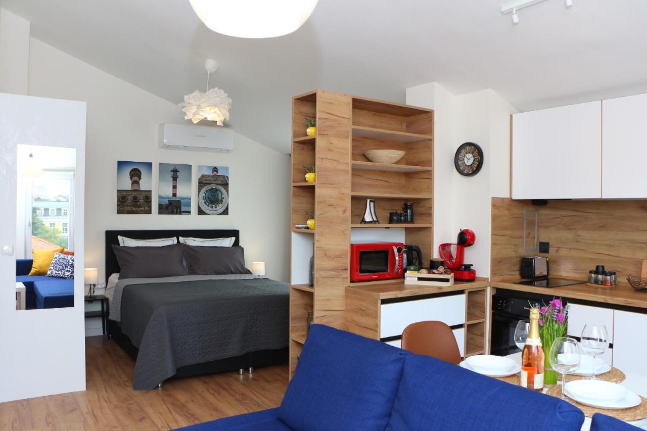 Shik & Chic In The Heart Of Burgas # 5Min From Beach # New מראה חיצוני תמונה