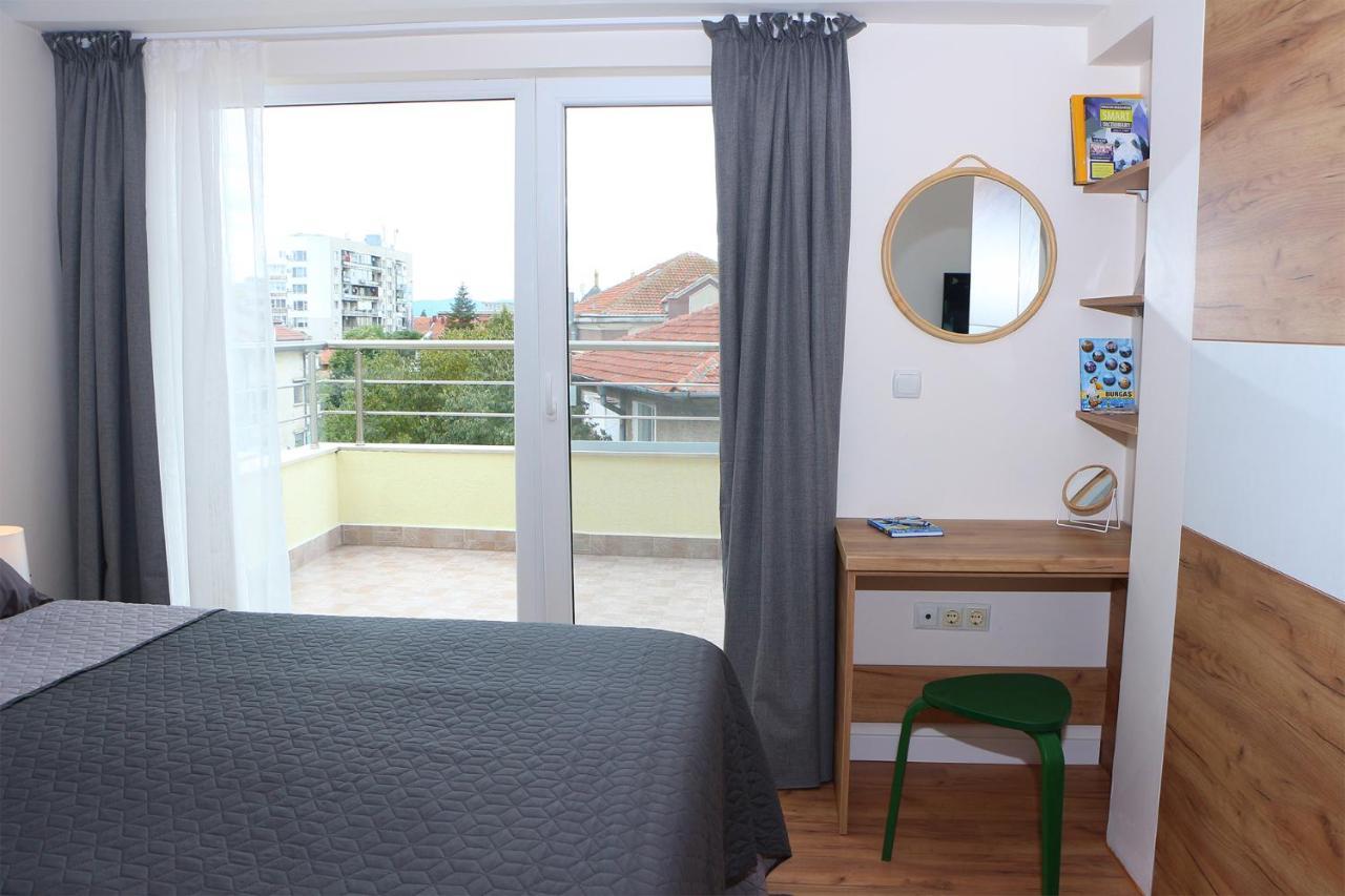 Shik & Chic In The Heart Of Burgas # 5Min From Beach # New מראה חיצוני תמונה