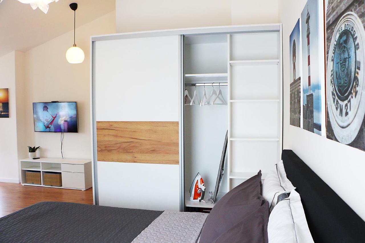 Shik & Chic In The Heart Of Burgas # 5Min From Beach # New מראה חיצוני תמונה