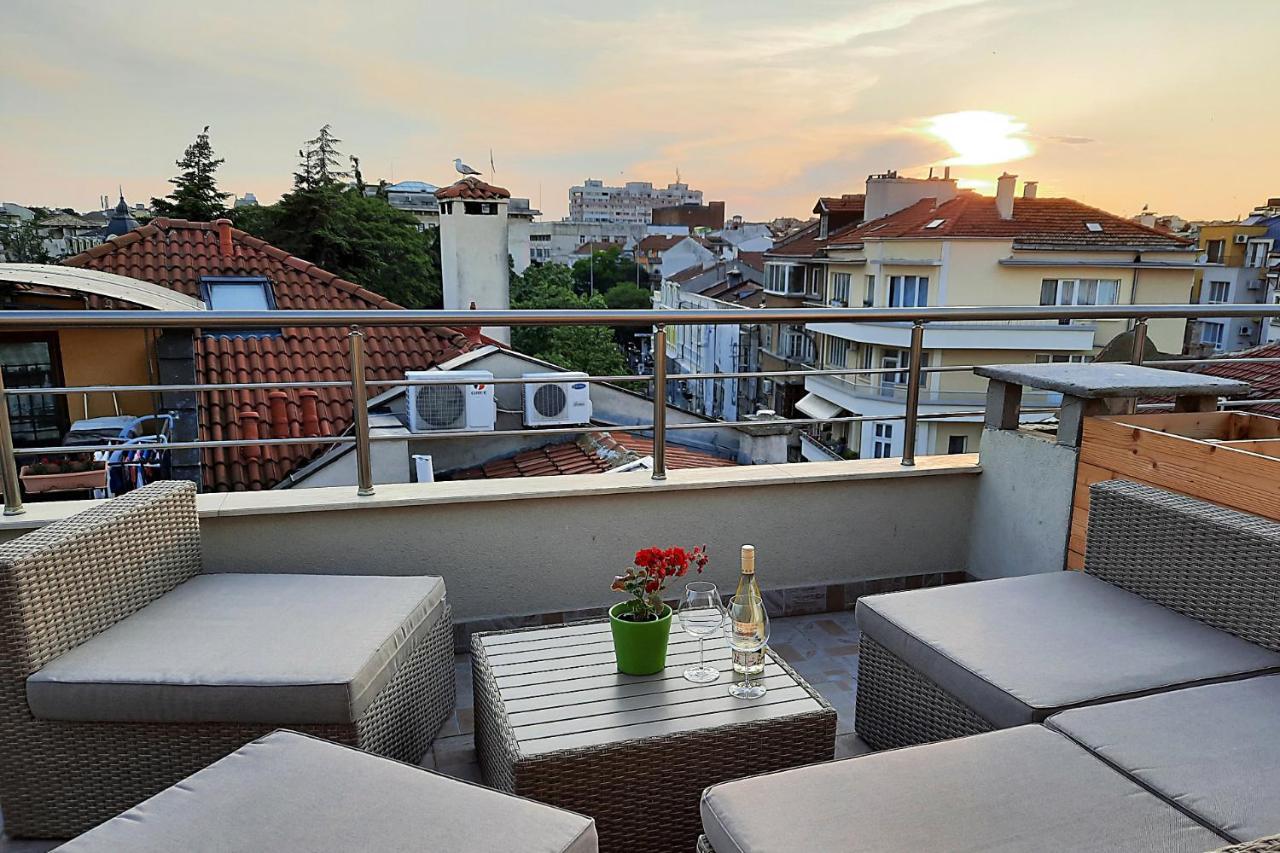 Shik & Chic In The Heart Of Burgas # 5Min From Beach # New מראה חיצוני תמונה